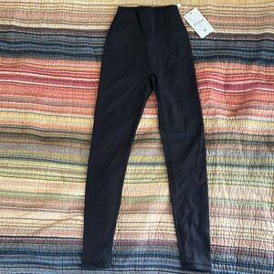 BUFFBUNNY Material Girl Ribbed Legging